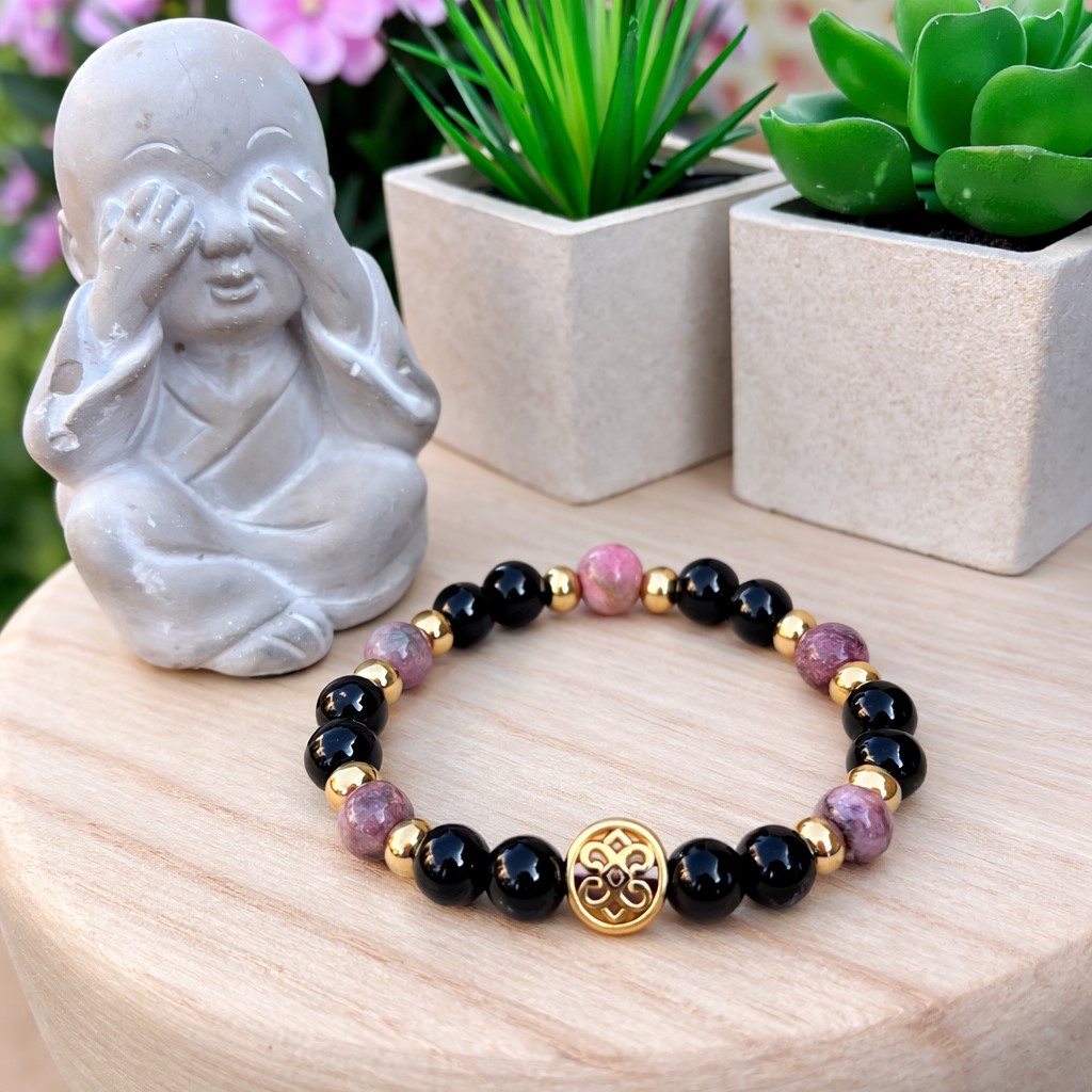 Bracelet en tourmaline noire et rhodonite avec perles inox doré, protection et sérénité.