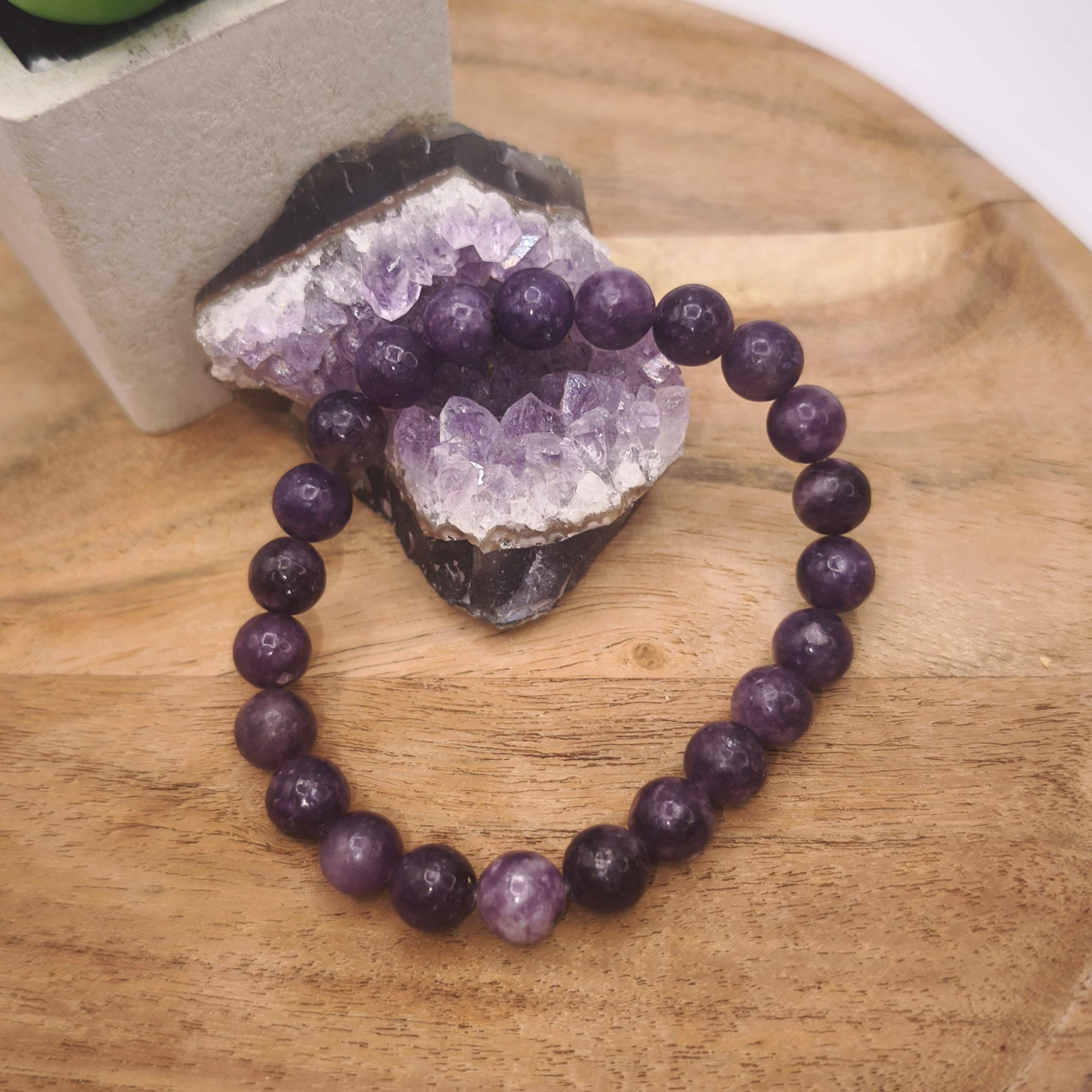 Bracelet en lépidolite naturelle – sérénité et paix intérieure