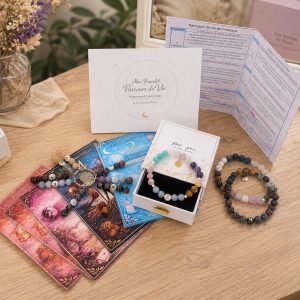Kit Parcours de Vie complet avec bracelet personnalisé, cartes des années personnelles et porte-clés des pierres.