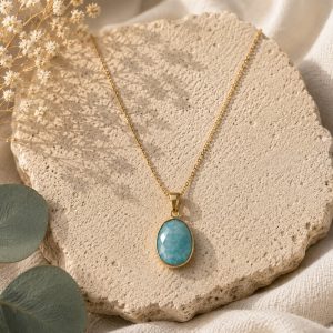 Pendentifs en amazonite du Pérou facettée sertis de cuivre plaqué doré