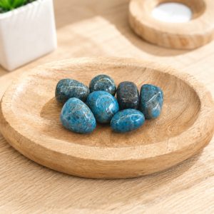 Pierre roulée Apatite AB naturelle bleue polie